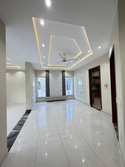 6.5 Marla Corner Brand New House With 4 Bed For Sale in Bahria Town Lahore