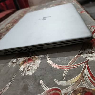 HP elite book 850 G5 generation 8 with touch screen