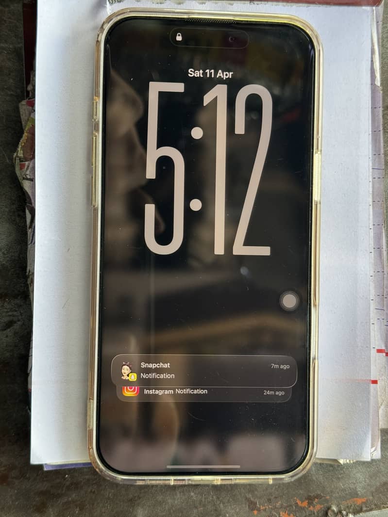 iPhone 16 pro max 5