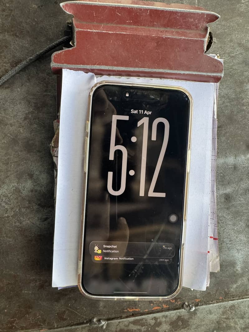 iPhone 16 pro max 7