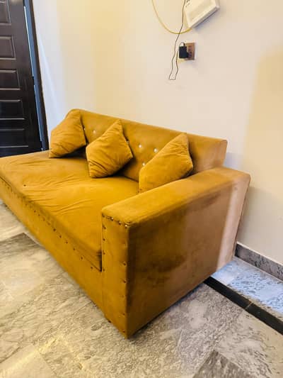 Modern Velvet 3-Seater Sofa (Mustard Brown with Tufted Back)