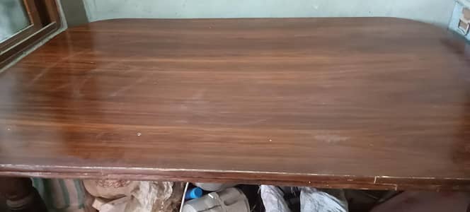 second hand  dinning table and 6 chairs  are available