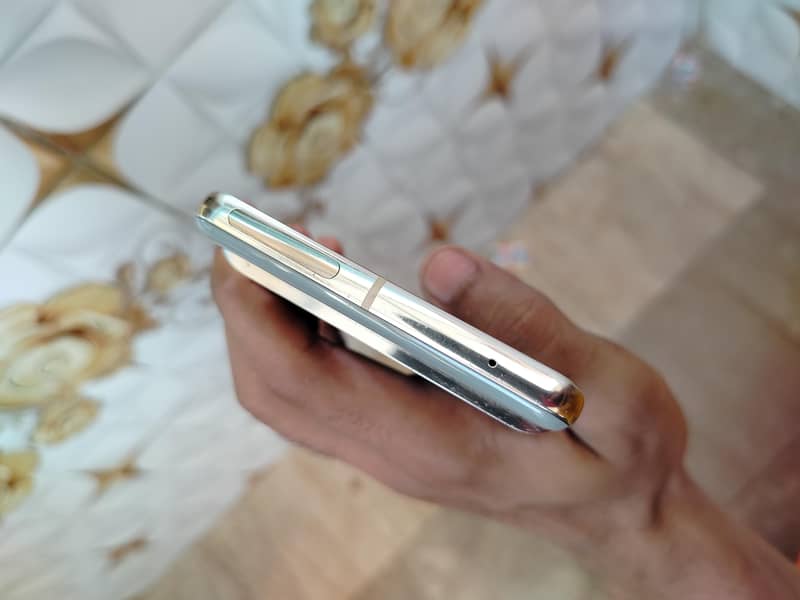 Google Pixel 7 Pro 4