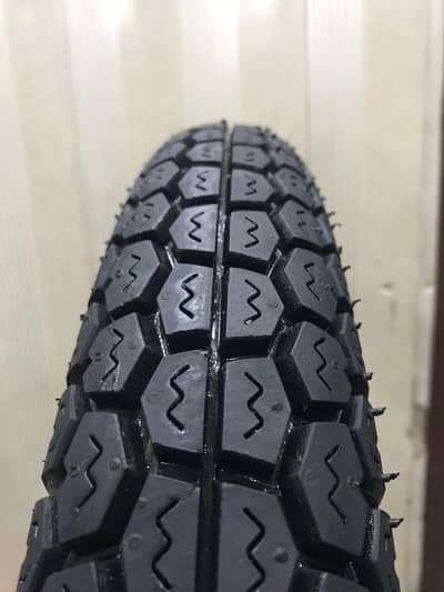 Panther tyre 300.18  for ( GS 150 . Honda CB 150 . YBR .  honda 100 )