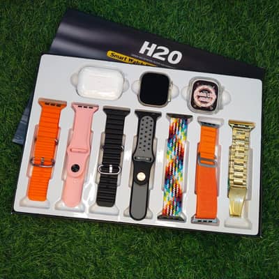 H20 Ultra 10-in-1 Combo: Smartwatch + Earbuds + 7 Straps