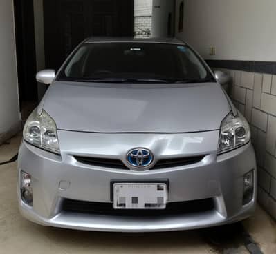 Toyota Prius hybrid 2011/2015 Fuel efficient