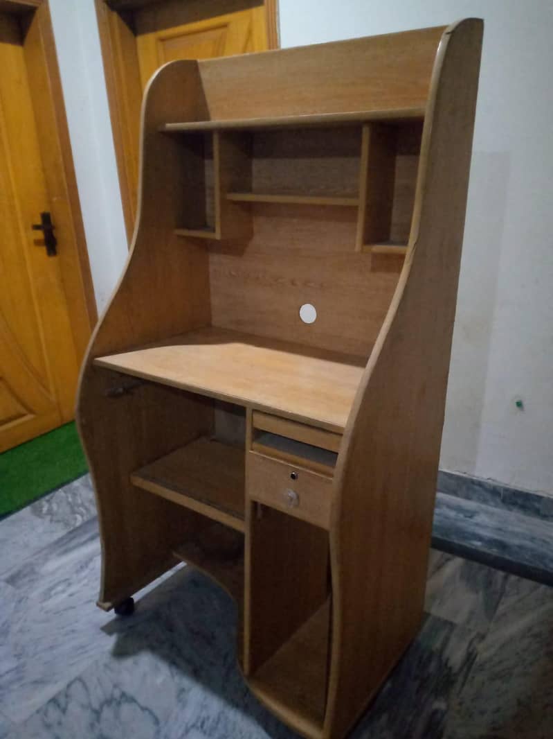 computer side table 3