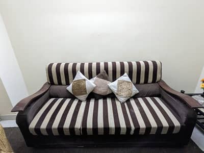 5 seater sofa set for sale (urgent)