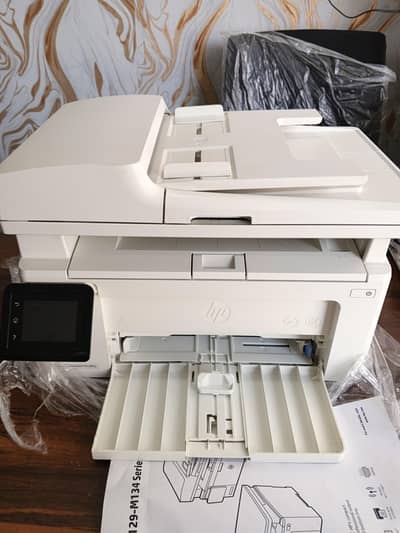 HP Laser jet 130fnw All Iin one Machine  Printer  Copier Scanner Wifi