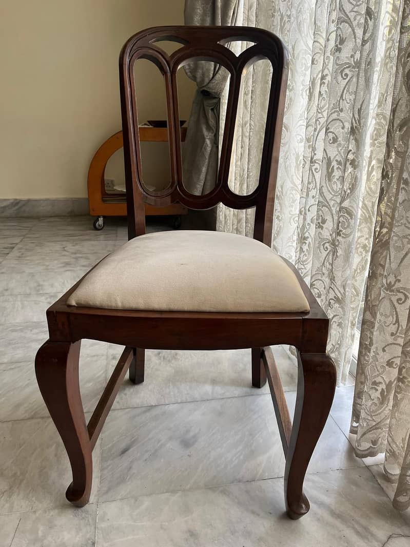 Dining Table & 8 Dining chairs 1