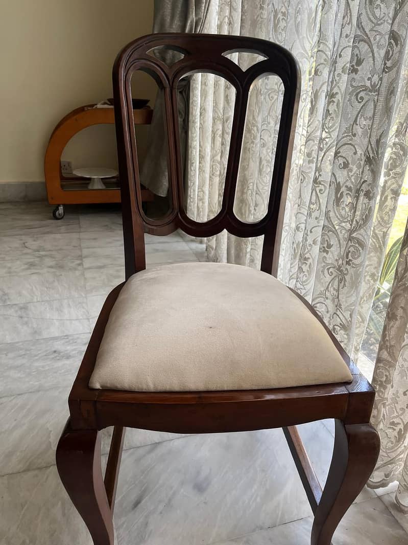 Dining Table & 8 Dining chairs 2