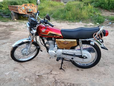 Honda 125 Gold Edition
