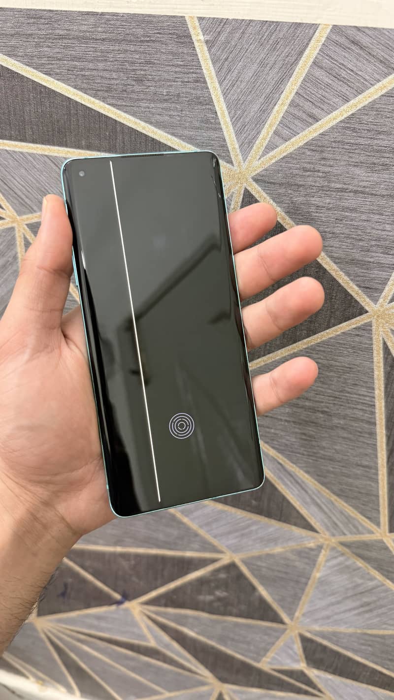 One Plus 8 Pro 6