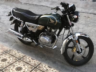 Honda Cg 150 green colour