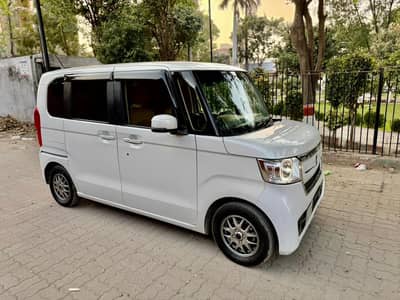 Honda Nbox 2022-2024 Pearl white