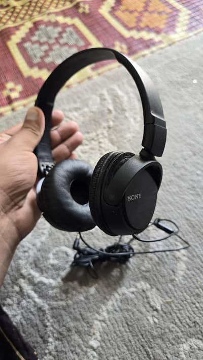 sony headphone  Orignal Made Singapore