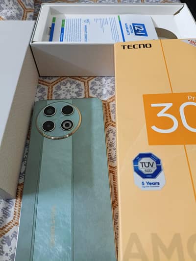 Tecno Spark 30 Pro 8GB 128GB