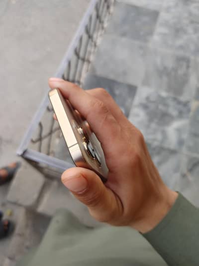 iphone 13 pro 128gb golden colour jv 94 health full ok