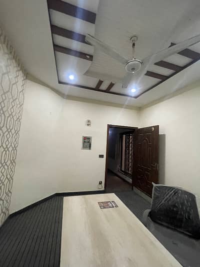 3 Marla Beautiful Appartment Available For rent near main Ferozpur road