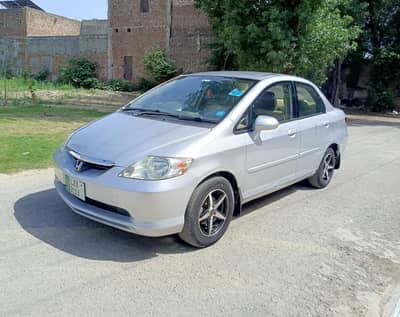 Honda city 2005 model