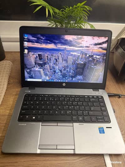 HP eliteboom 840 G1 12GB ram 128 GB ssd