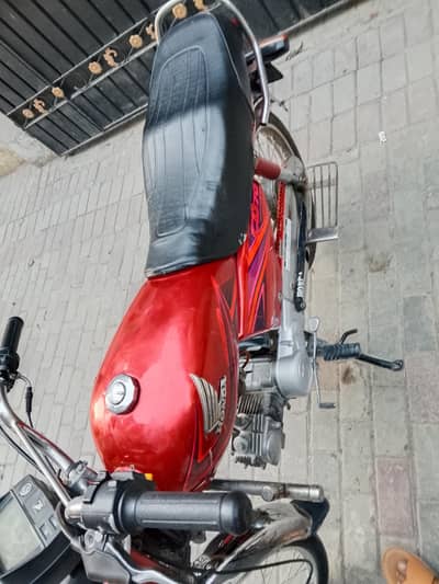 CD 70 used for sell argent