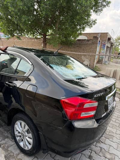 Honda city aspire 2017 model