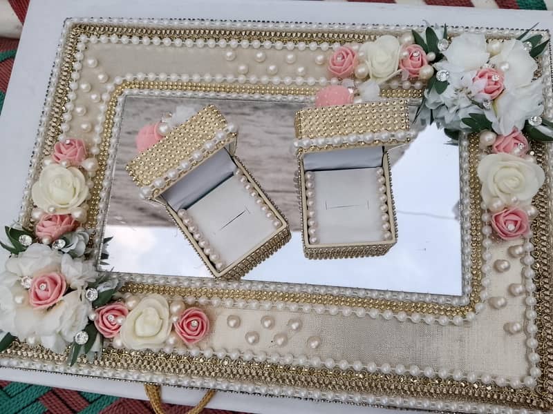 engengment ring set . . . . . 2