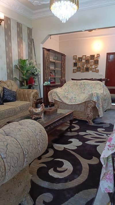 10 Marla Full Furnish Upper 3 Bed Drawing Tvl Kitchen