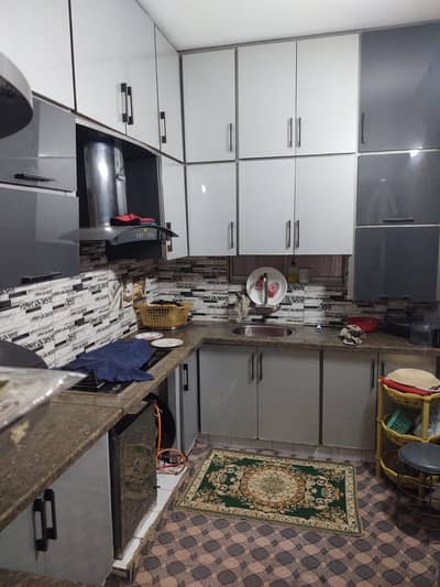 3 bed dd park facing flat for sale