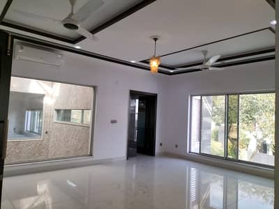 1 KANAL UPPER PORTION LOWER LOCK FOR RENT DHA PHASE 5