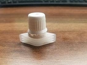 spout caps for standup pouches