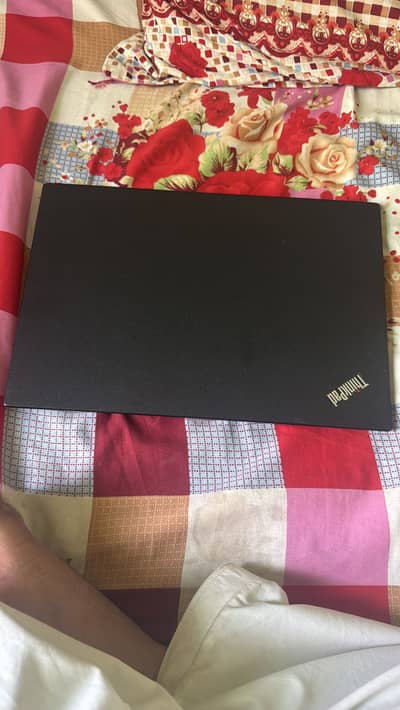 Lenovo Ryzen 7 4750u