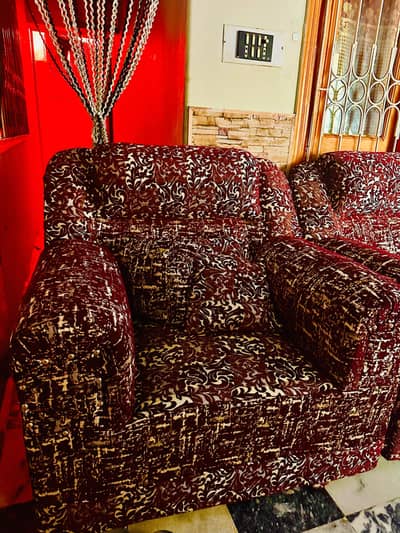 7 seater brand new sofa set