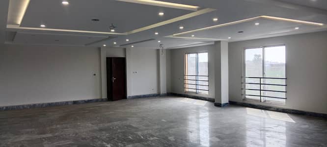 1300 Sq Ft Ready Office Available For Rent Best For Software House Call Center It Etc