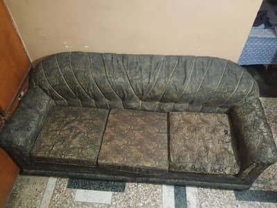3 seater Sofa for Sale
