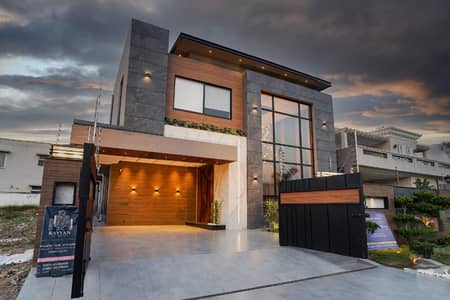 Modern 1-Kanal Bungalow | 5 Bed | Brand New Construction