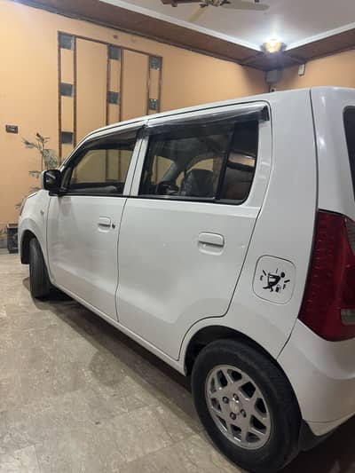 Suzuki Wagner Vxl 2022 model total jnueman tyer 100 present  ac chill