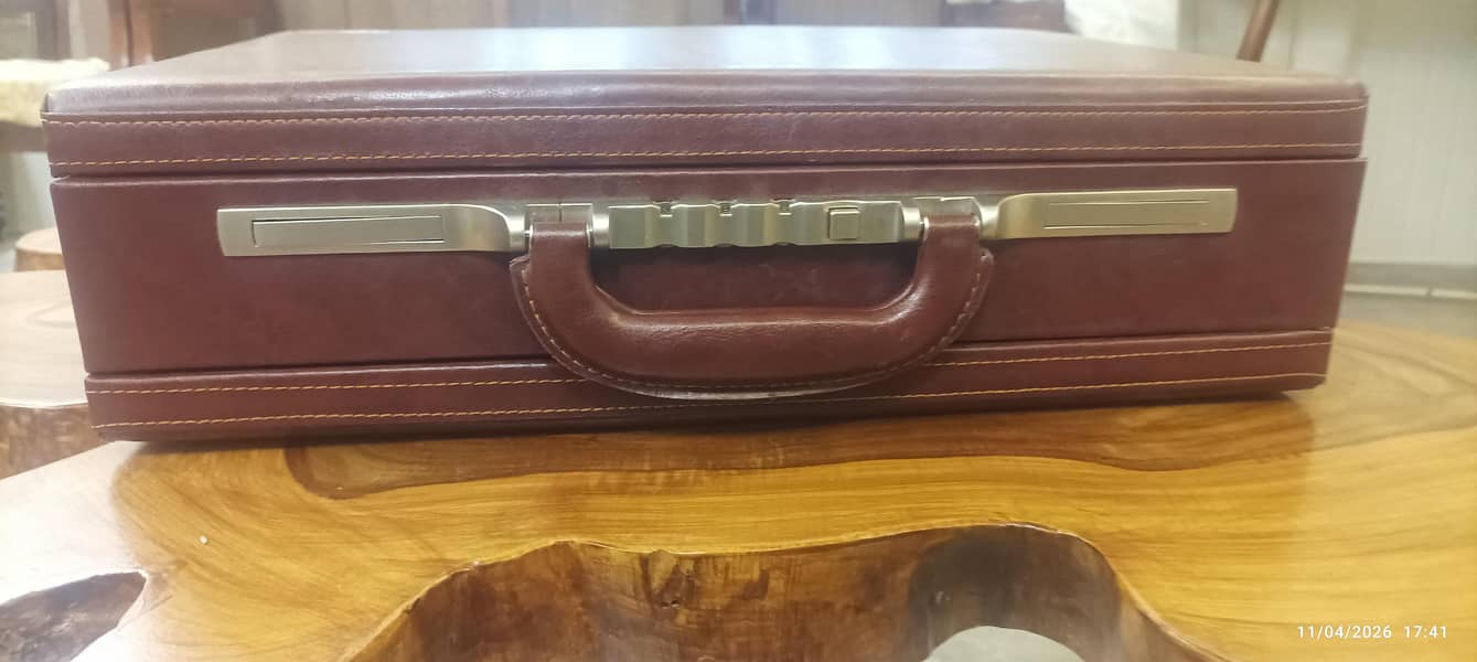 brief case 2
