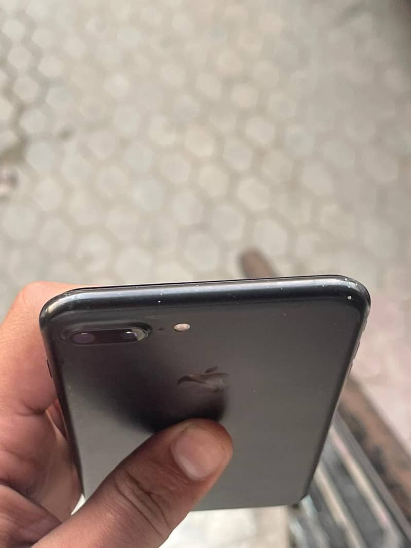 iPhone 7 plus 2
