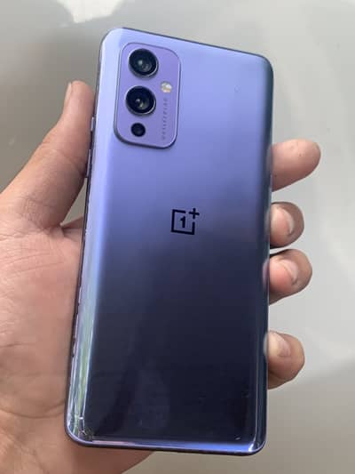 one plus 9 pta screen me line hai or dot hai 12/256 hai