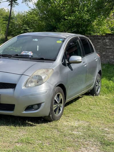 Toyota Vitz safety package ill variant with 8airbags