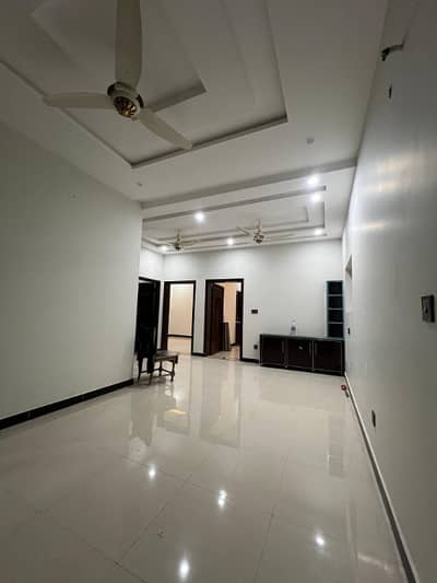 I-16 Full house available for rent