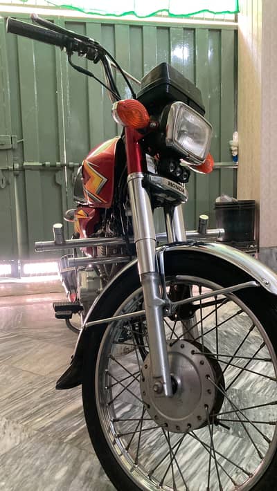 Honda 125, 2021 Model –ANTIQUE PIECE