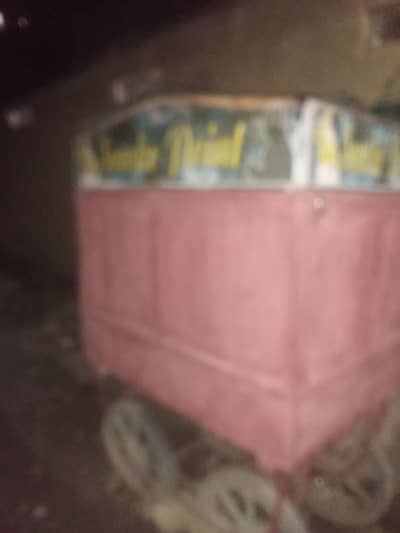 smoke kabin for selll urgent jis Bhai ko Lena ho wo rabta kr sekta hai