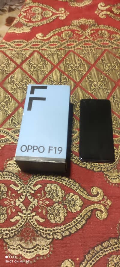 OPPO F 19