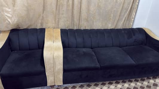 5 seater sofa in new condition 9/10 condition