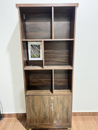 Wooden Bookshelf