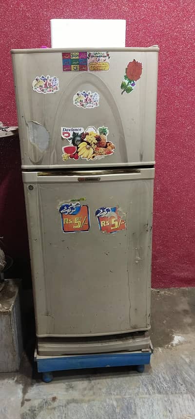 Medium Sized Dawlance Fridge with 2 doors