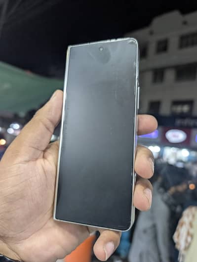 Samsung Fold 5 12/512 Under Display One Spot Non Pta With Box